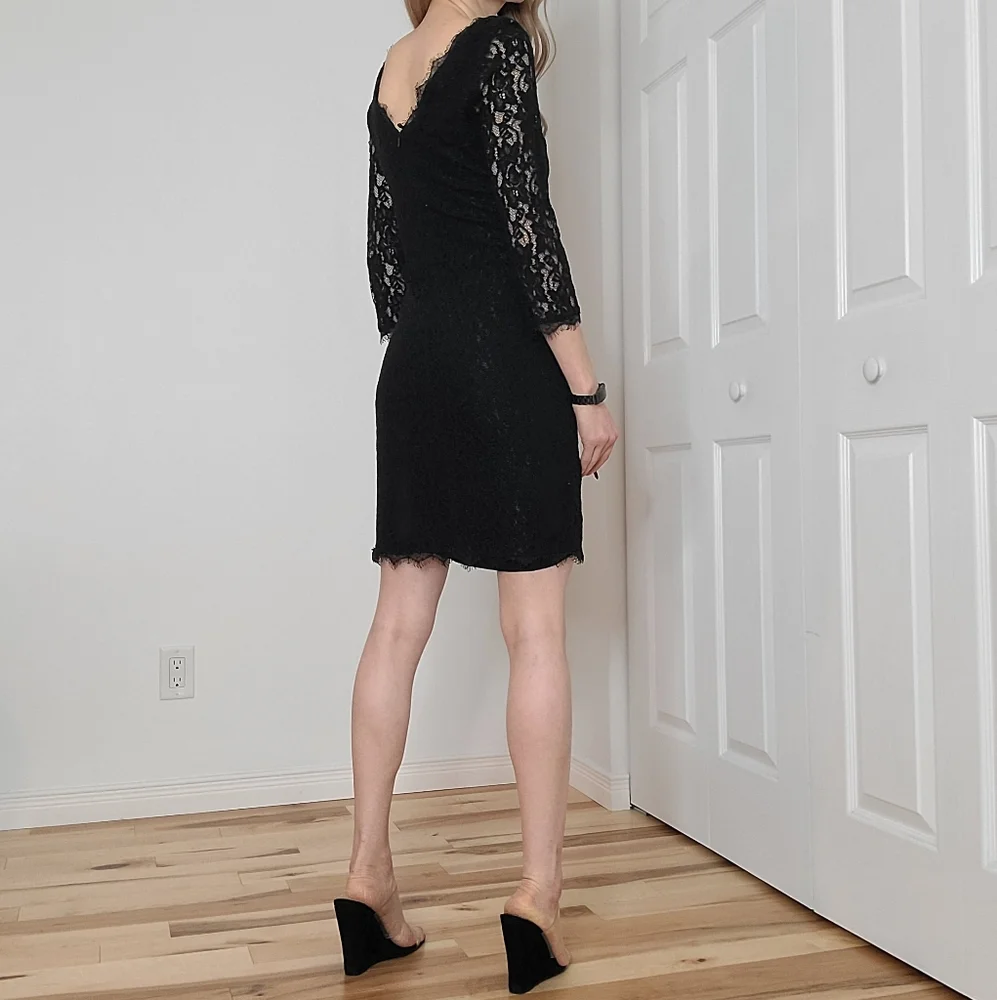 t.Babaton Rafael dress Aritzia - Picture 4 of 16